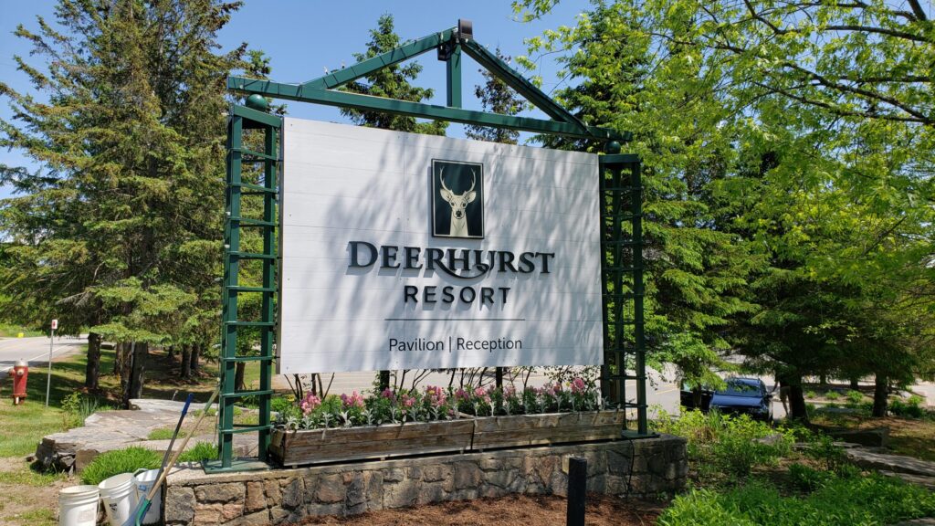 deerhurst pearson airport taxi and limo service