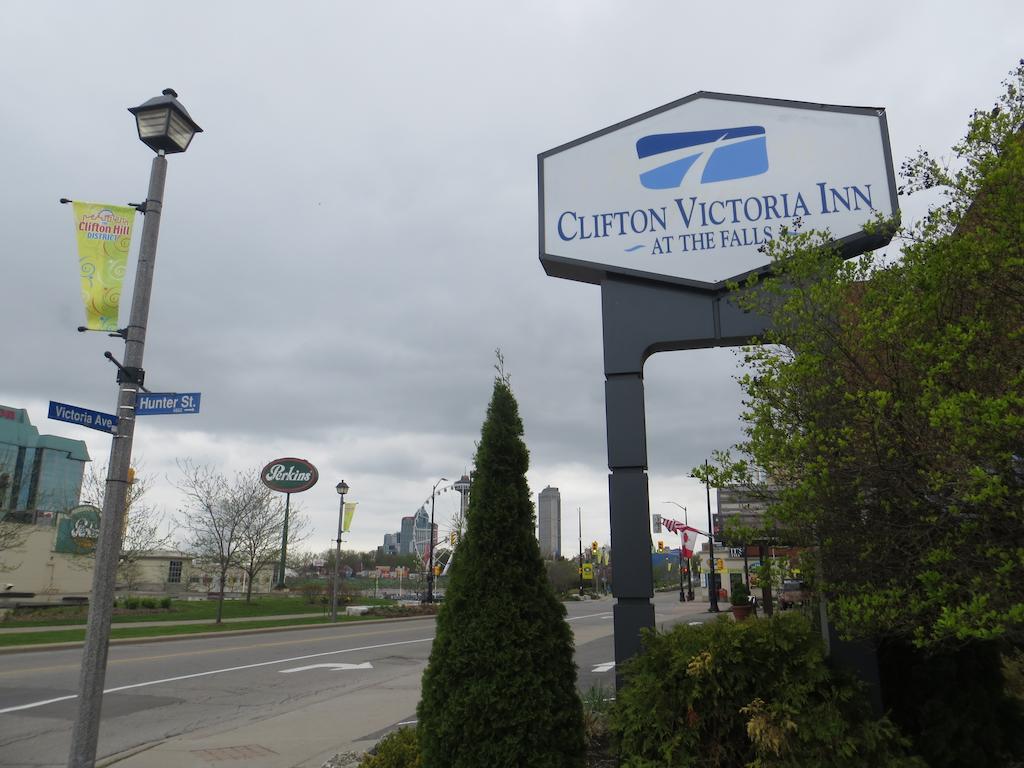 Clifton-Victoria-Inn-at-the-Falls-pearson-toronto-airport-taxi-and-limo-service